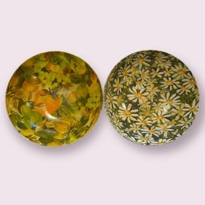 Vintage Pair of Fiberglass Bowls